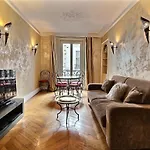 Paris 4Th - The Marais - Rosiers